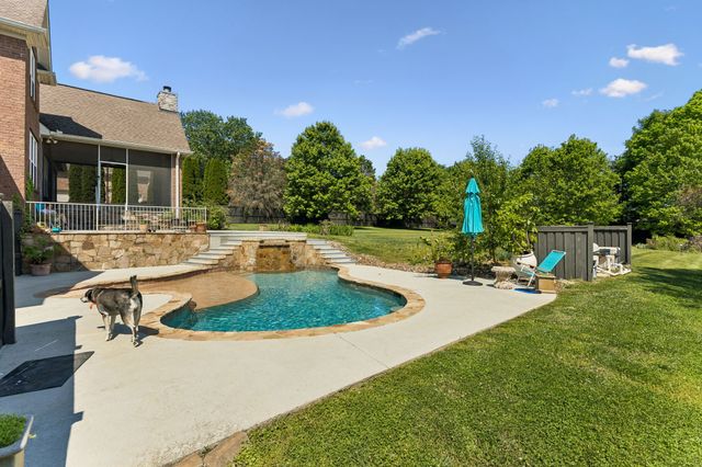 2200 Brienz Valley Dr, Franklin, TN 37064