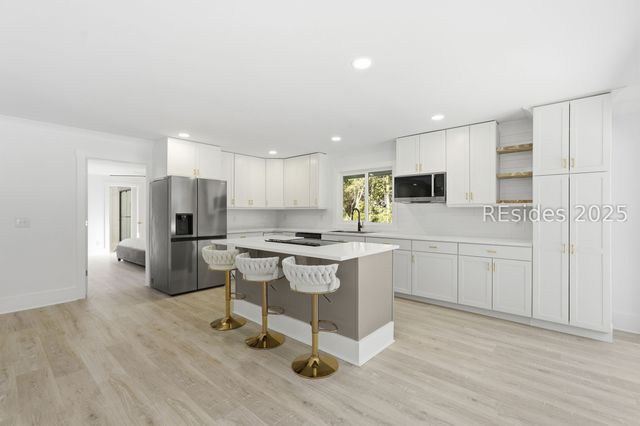 90 Cypress Marsh Dr, Hilton Head Island, SC 29926