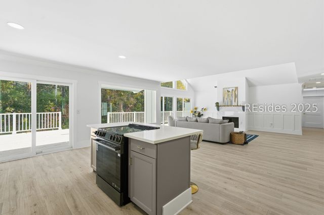 90 Cypress Marsh Dr, Hilton Head Island, SC 29926