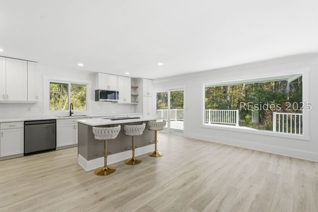 90 Cypress Marsh Dr, Hilton Head Island, SC 29926