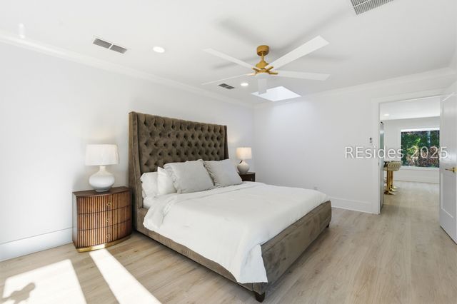 90 Cypress Marsh Dr, Hilton Head Island, SC 29926