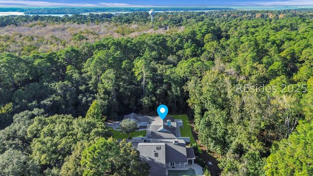 90 Cypress Marsh Dr, Hilton Head Island, SC 29926