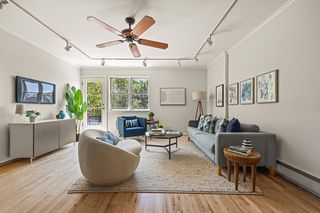 593 17TH Street # 3R, New York City, NY 11218