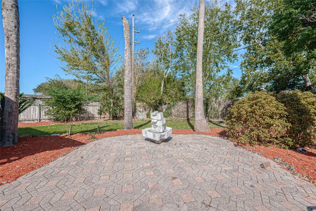 16606 Royal Mile Lane, Houston, TX 77084