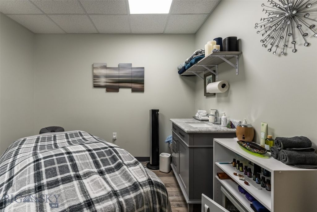 200 Highland 202, Bozeman, MT 59715 photo 31