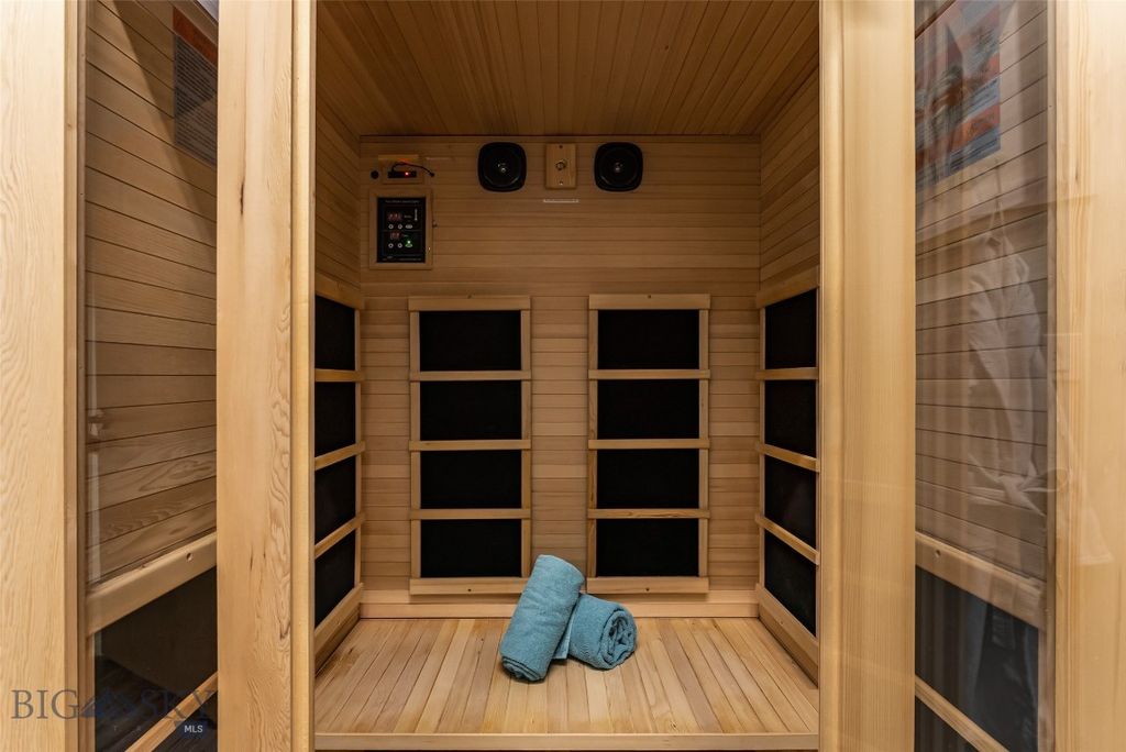 200 Highland 202, Bozeman, MT 59715 photo 35