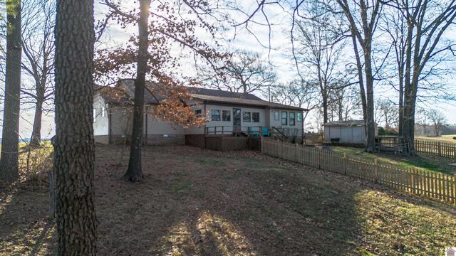 4997 St Rt 121, Bardwell, KY 42023