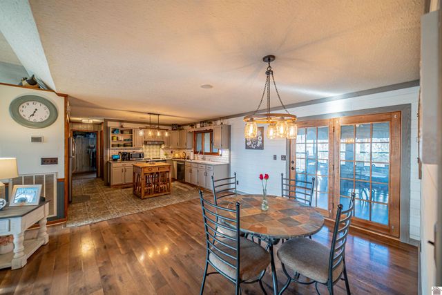 4997 St Rt 121, Bardwell, KY 42023