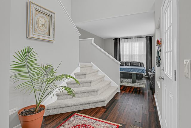 5103 GARDINER GLENN Drive, Plainfield, IL 60586