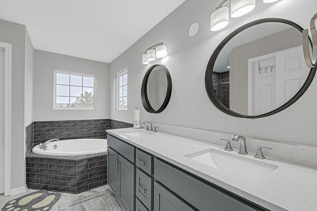 5103 GARDINER GLENN Drive, Plainfield, IL 60586