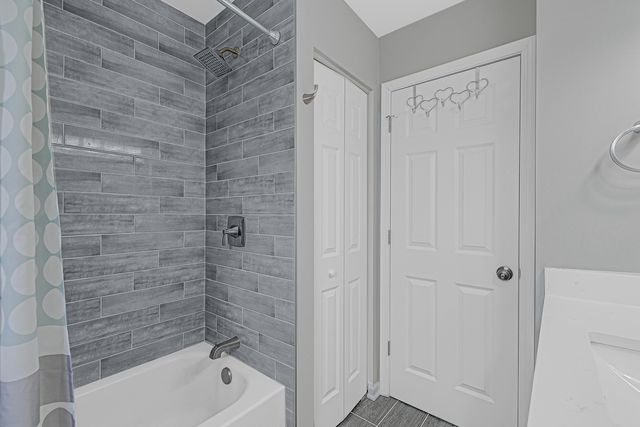 5103 GARDINER GLENN Drive, Plainfield, IL 60586