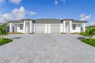 604/602 SW 8th PL, Cape Coral, FL 33991