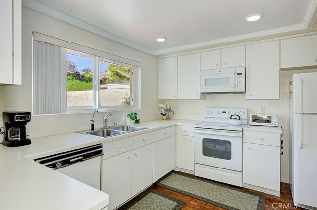 5479 Paseo Del Lago W A, Laguna Woods, CA 92637