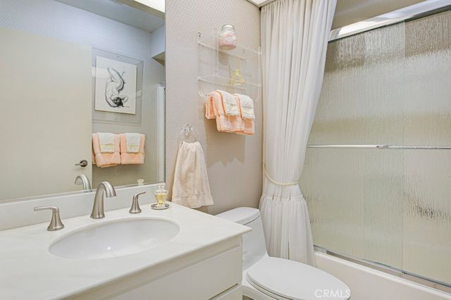 5479 Paseo Del Lago W A, Laguna Woods, CA 92637