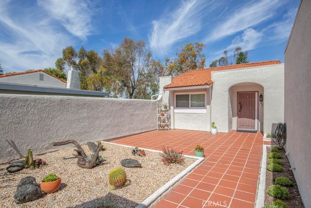 5479 Paseo Del Lago W A, Laguna Woods, CA 92637