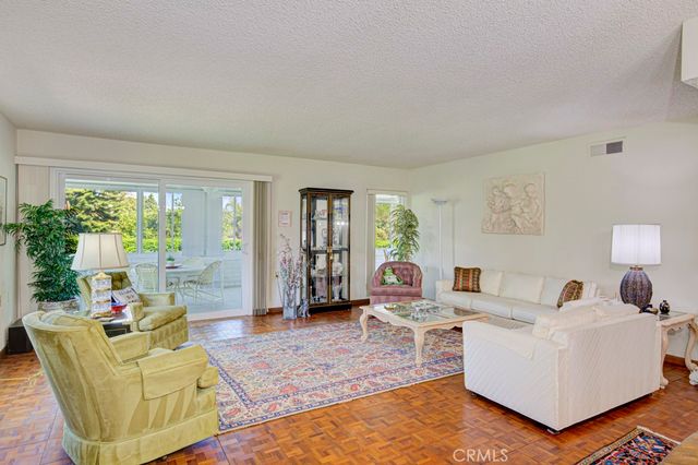 5479 Paseo Del Lago W A, Laguna Woods, CA 92637