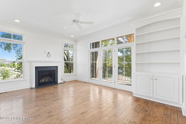 1100 Rose Hill Ln, Louisville, KY 40299