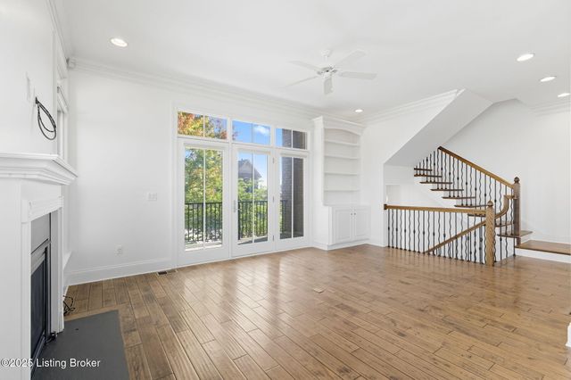 1100 Rose Hill Ln, Louisville, KY 40299