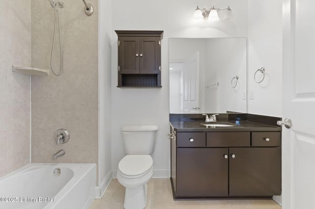 1100 Rose Hill Ln, Louisville, KY 40299