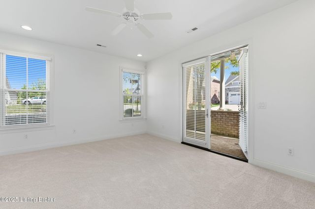 1100 Rose Hill Ln, Louisville, KY 40299