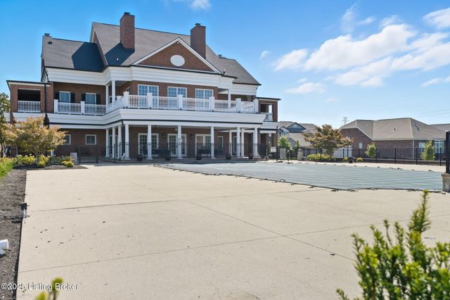 1100 Rose Hill Ln, Louisville, KY 40299