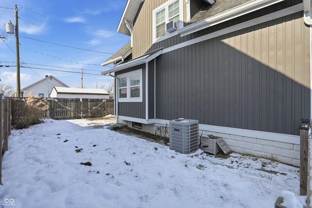 1122 Reid Place, Indianapolis, IN 46203