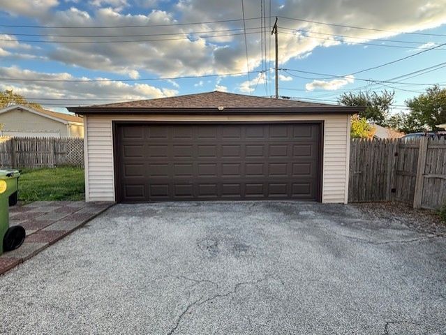 7113 W 71st Street, Chicago, IL 60638