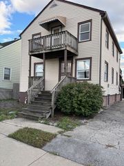 7113 W 71st Street, Chicago, IL 60638