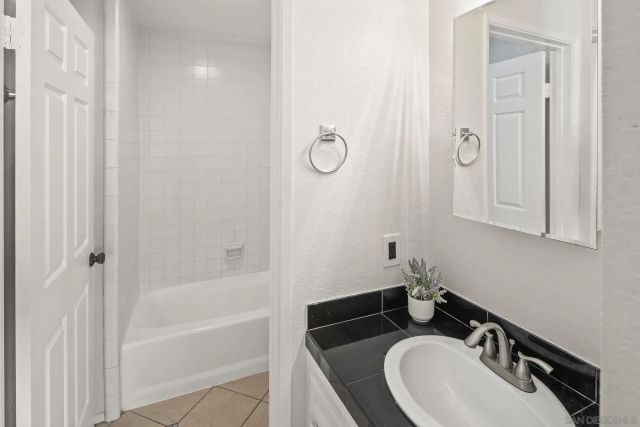 1650 8th Ave. 401, San Diego, CA 92101