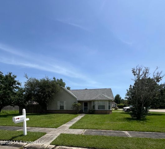 501 Woodward Drive, Ocean Springs, MS 39564