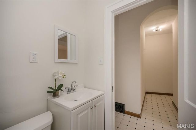 7106 Amherst Avenue, St Louis, MO 63130