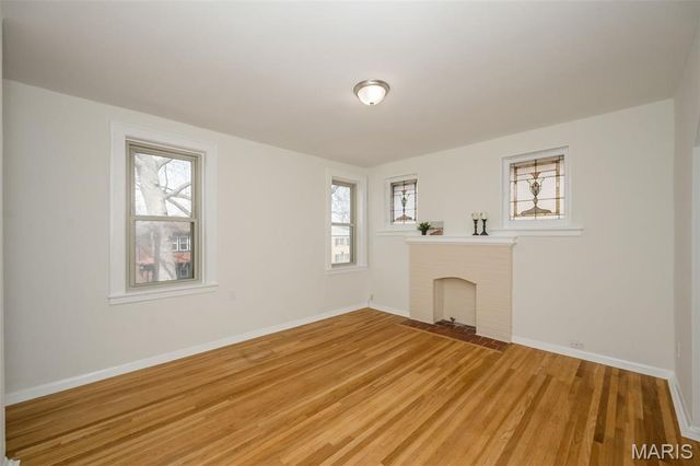 7106 Amherst Avenue, St Louis, MO 63130