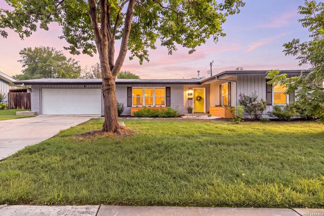 359 REXFORD DR, San Antonio, TX 78216