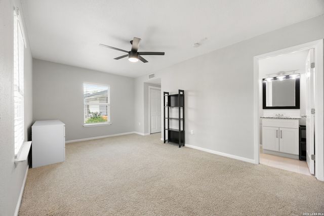 359 REXFORD DR, San Antonio, TX 78216