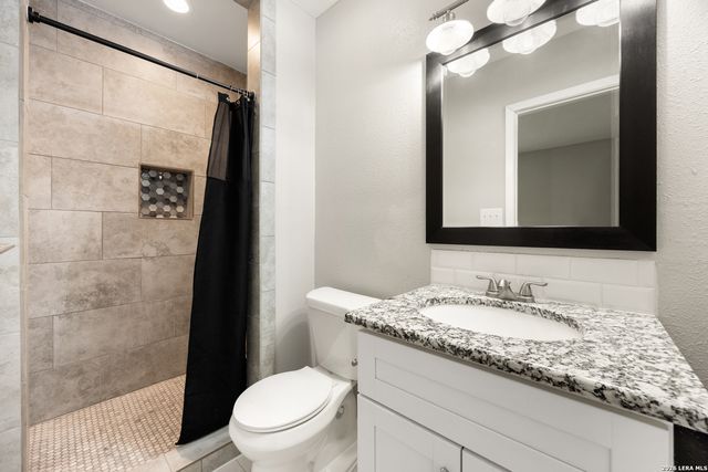 359 REXFORD DR, San Antonio, TX 78216