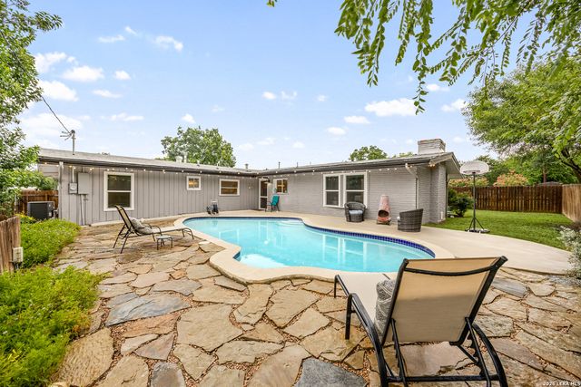 359 REXFORD DR, San Antonio, TX 78216
