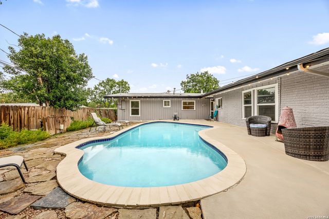 359 REXFORD DR, San Antonio, TX 78216
