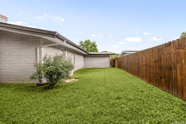 359 REXFORD DR, San Antonio, TX 78216