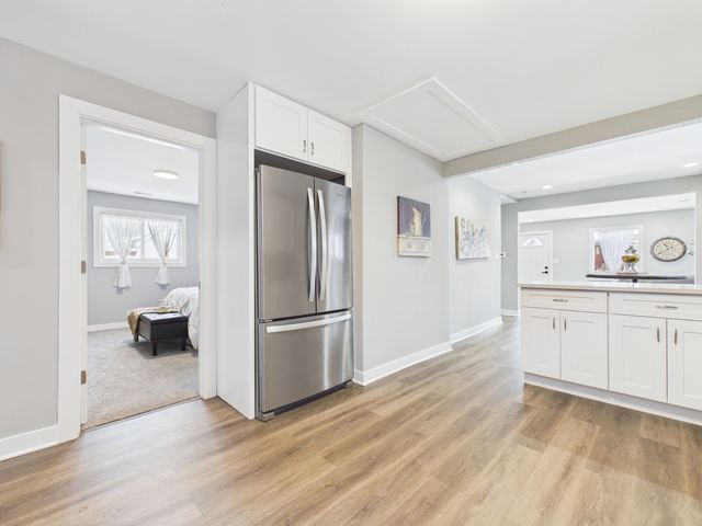 1728 N 35th Avenue, Stone Park, IL 60165