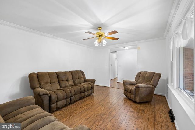 520 BUTTERNUT DR, Fredericksburg, VA 22408