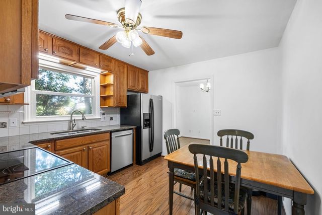 520 BUTTERNUT DR, Fredericksburg, VA 22408