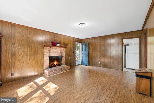 520 BUTTERNUT DR, Fredericksburg, VA 22408
