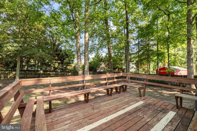 520 BUTTERNUT DR, Fredericksburg, VA 22408