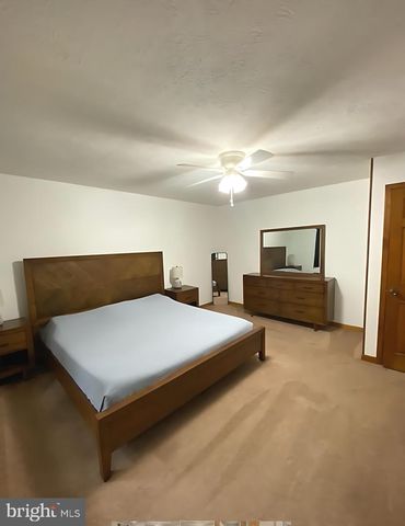 8624 VALLEY DR, Waldorf, MD 20603