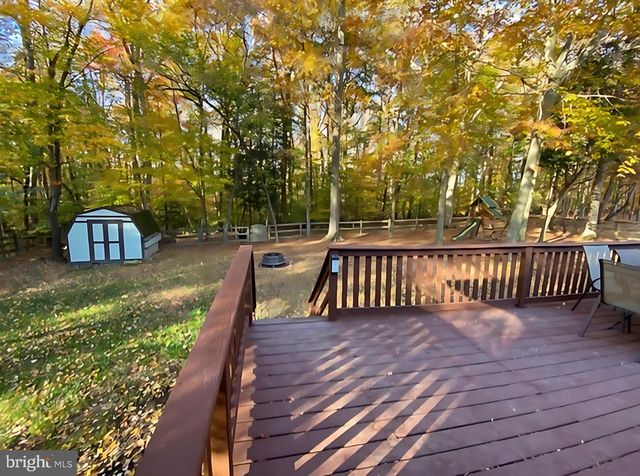 8624 VALLEY DR, Waldorf, MD 20603