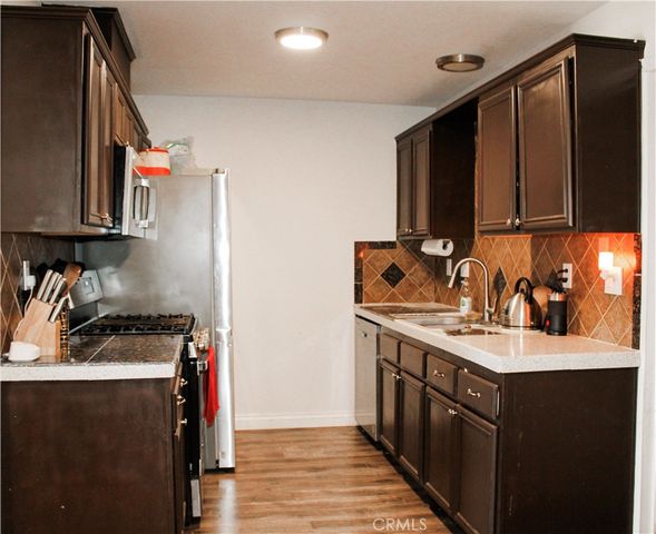 7177 Sunny Place, Yucca Valley, CA 92284