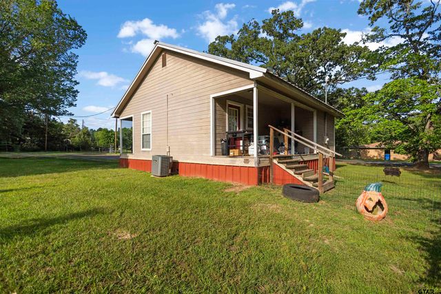 131 Lewis St., Grand Saline, TX 75140