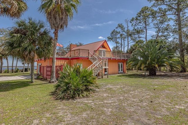 132 Wandas Way, Brunswick, GA 31523