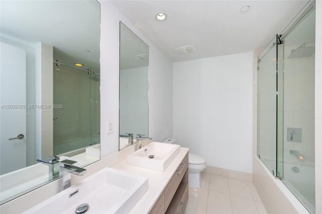 1300 S Miami Ave 2011, Miami, FL 33130