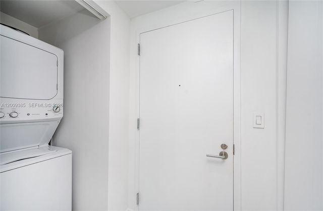 1300 S Miami Ave 2011, Miami, FL 33130